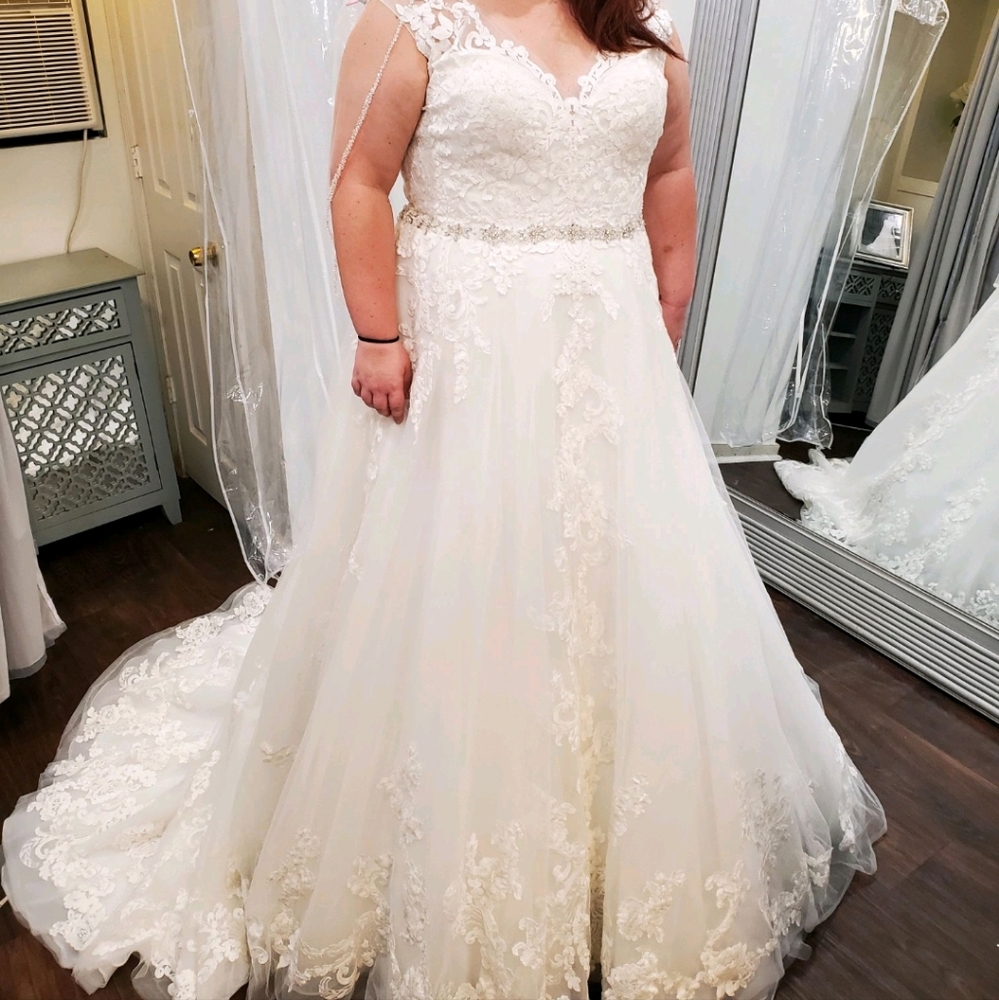 Wedding dress